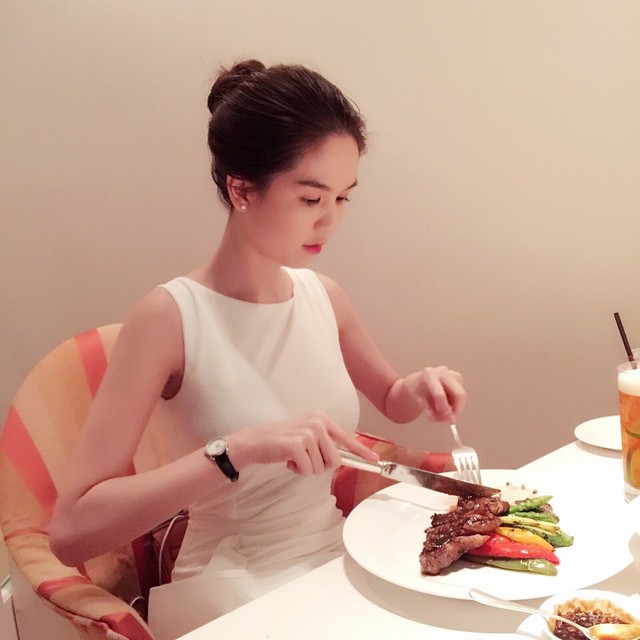 ngoc trinh phunutoday
