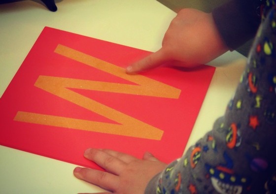 Học tiếng Anh theo phương pháp Montessori