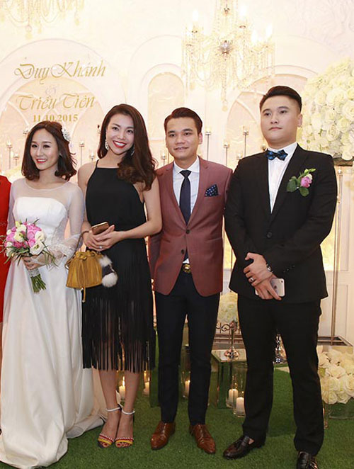 Những hình ảnh đẹp, lãng mạn nhất trong Quatrian shbet hiện đang mở Duy Khánh