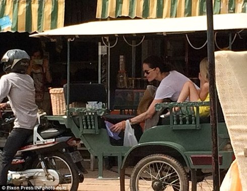 angelina jolie phunutoday3