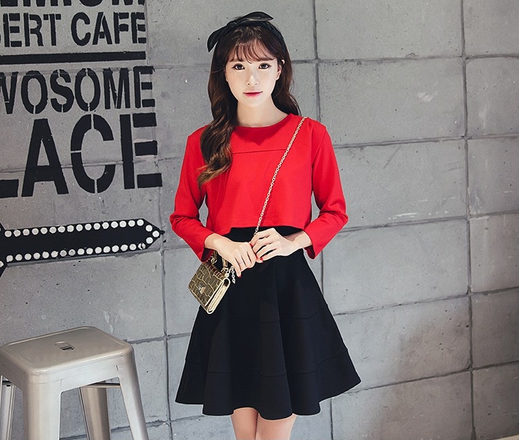 Mẫu váy đẹp cho cô nàng xuống phố mùa thu