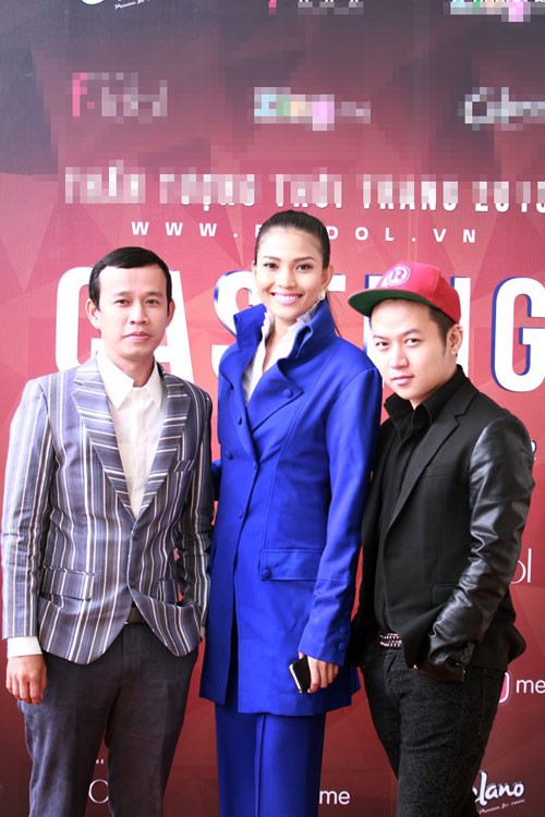 Những trang phục 'dìm hàng nhan sắc' của Trương Thị May