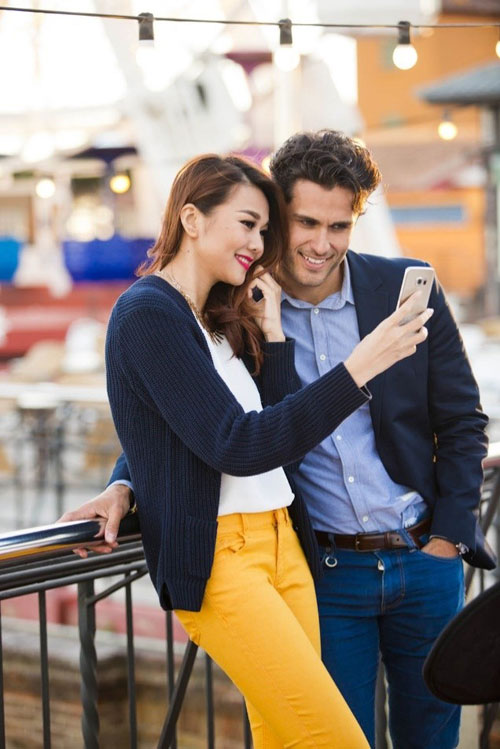 Mách bạn mix đồ thu đông sành điệu như siêu mẫu Thanh Hằng