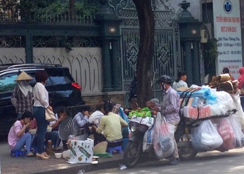 Những bữa ăn bẩn của Mừng SHBET phiên bản mới 2025 Việt Nam 