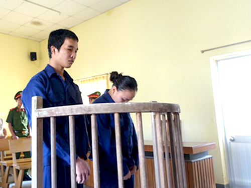 Hào Anh khóc nhớ mẹ trong viện tâm thần