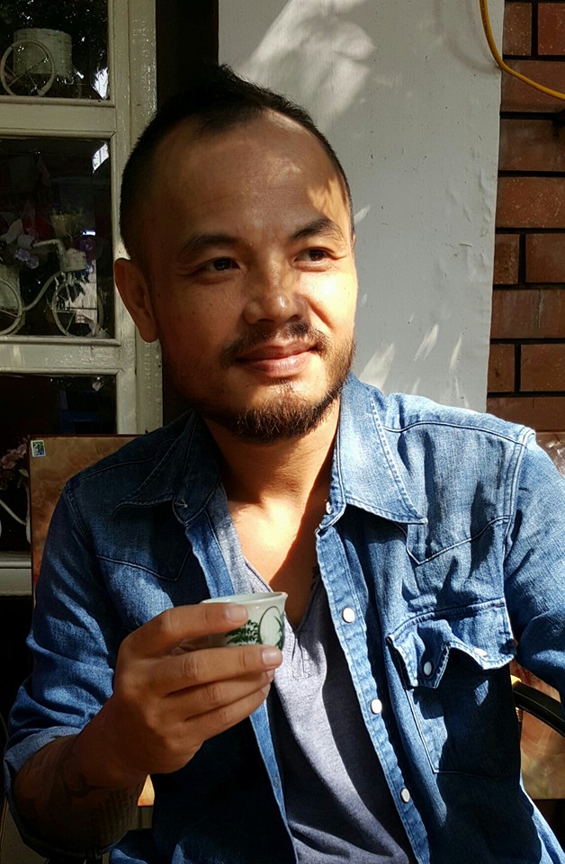 Trần Lập rạng rỡ hẹn hò sau khi phẫu thuật cắt khối u