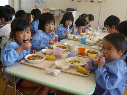 Bé trai tử vong ở điểm giữ trẻ không phép