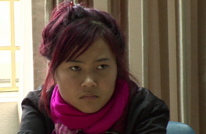 Nữ sinh 16 tuổi 