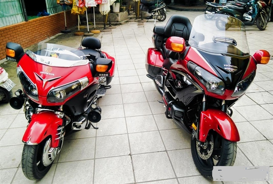 Honda Gold Wing phiên bản đặc biệt giá hơn 1 tỷ đồng