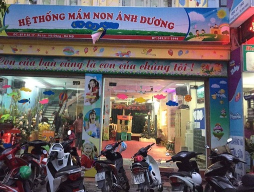 Đình chỉ giảng dạy giáo viên mầm non lột đồ, đánh bé trai 3 tuổi