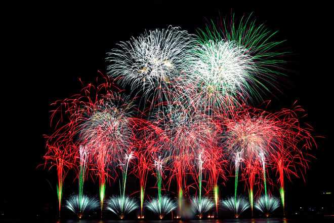 Những điều cần lưu ý khi đi xem bắn pháo hoa Tết Dương lịch 2015 2