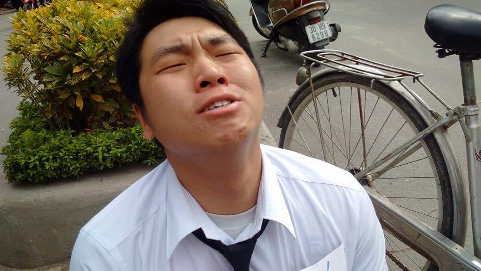 Cực chẳng đã em mới phải ra đây cầu xin mọi người giúp đỡ.