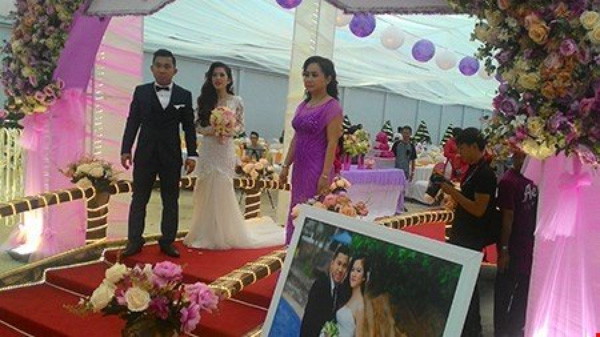 Những vị phụ huynh chi hàng chục tỉ làm 