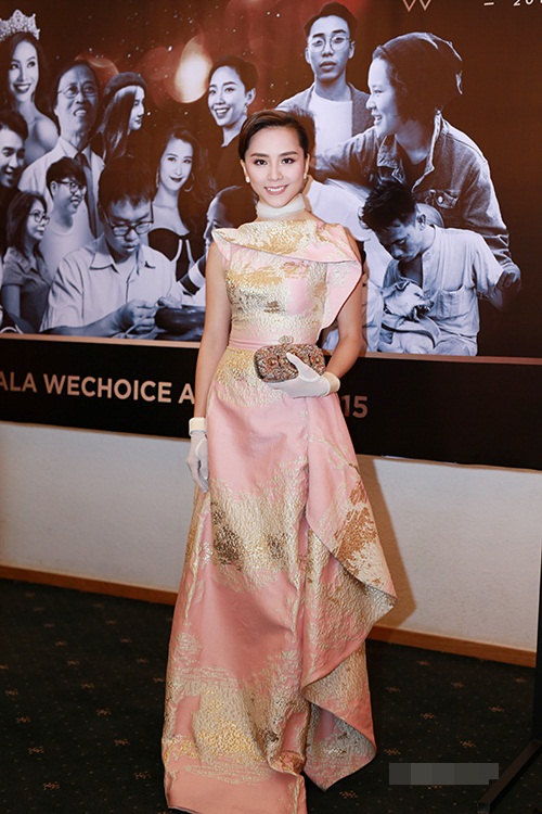 Elly Trần sexy quyến rũ