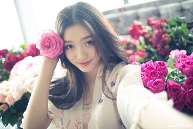 Ngắm nhan sắc như thiên thần của
