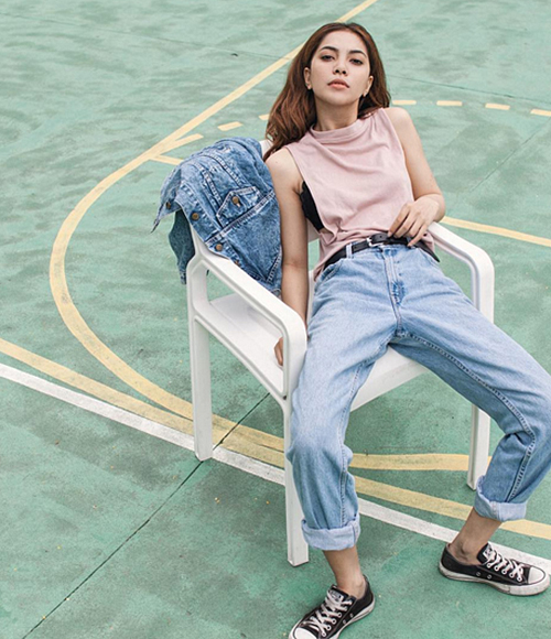 Giới trẻ sốt mốt quần jeans dáng xấu cũng mặc đẹp
