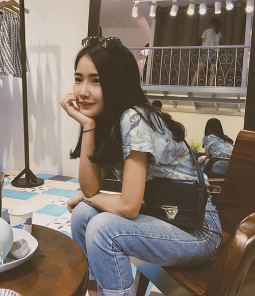 Giới trẻ sốt mốt quần jeans dáng xấu cũng mặc đẹp
