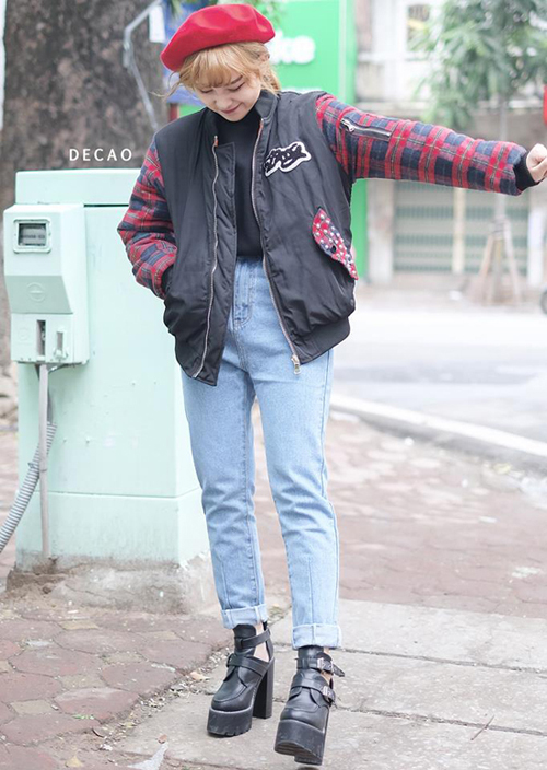 Giới trẻ sốt mốt quần jeans dáng xấu cũng mặc đẹp