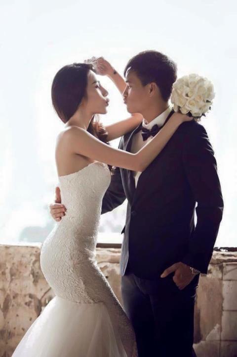 công vinh và mạc hồng quân
