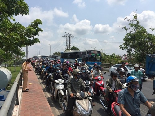 Mô tả ảnh.