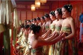 Cửa ải “khóc thét” của mỹ nữ muốn trở thành phi tần của hoàng đế
