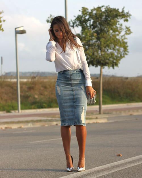 5 cách phối đồ sành điệu với chân váy denim midi