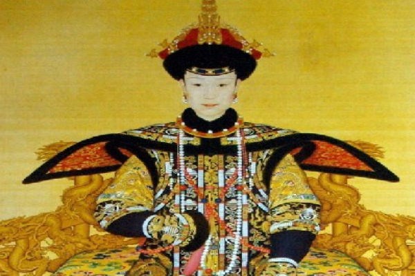 Hoàng đế Khang Hy và chuyện thâm cung tai tiếng