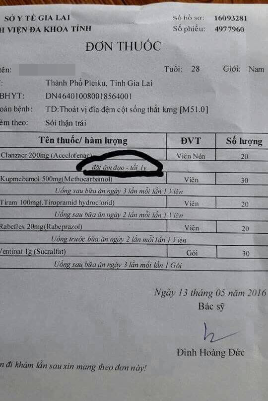 Hy hữu: Nam bệnh nhân được hướng dẫn đặt thuốc vào âm đạo