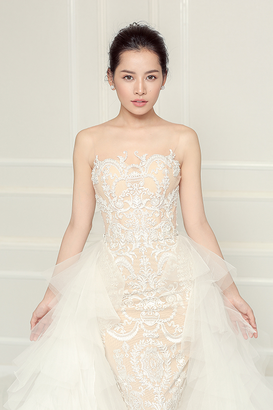 Chi Pu khác lạ, quyến rũ như thiên thần trong Shbet999 com đăng nhập váy cưới
