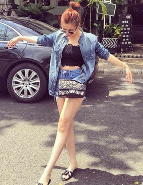 Sao Việt đua vẻ gợi cảm với croptop ren