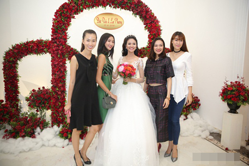 Những hình ảnh đẹp nhất trong Quatrian shbet hiện đang mở 
