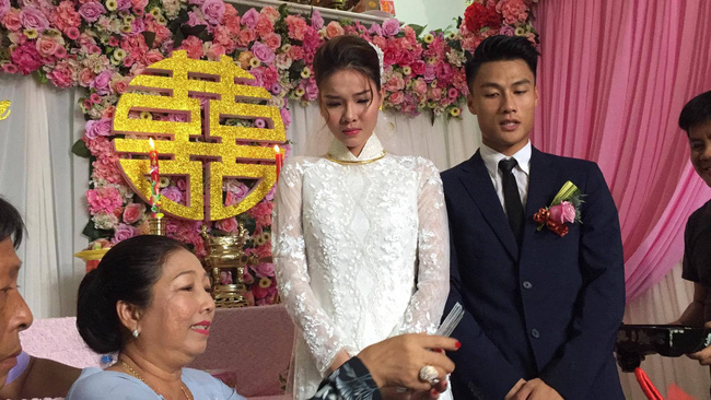 Quatrian shbet hiện đang mở kỳ hân