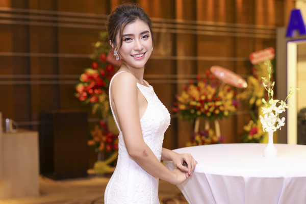Tiêu Châu Như Quỳnh diện Shbet999 com đăng nhập 8
