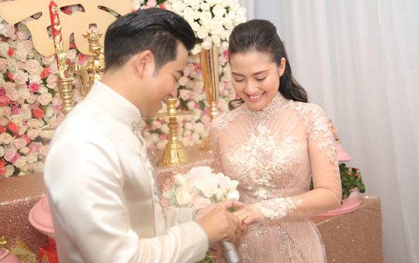 đám hỏi ngọc lan