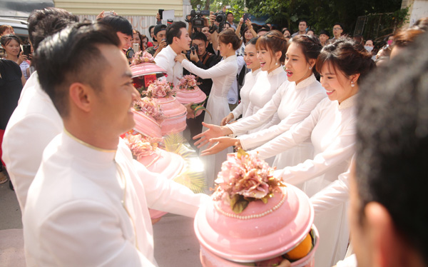 đám hỏi ngọc lan