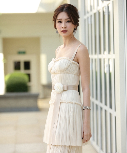 thu thảo mặc xấu