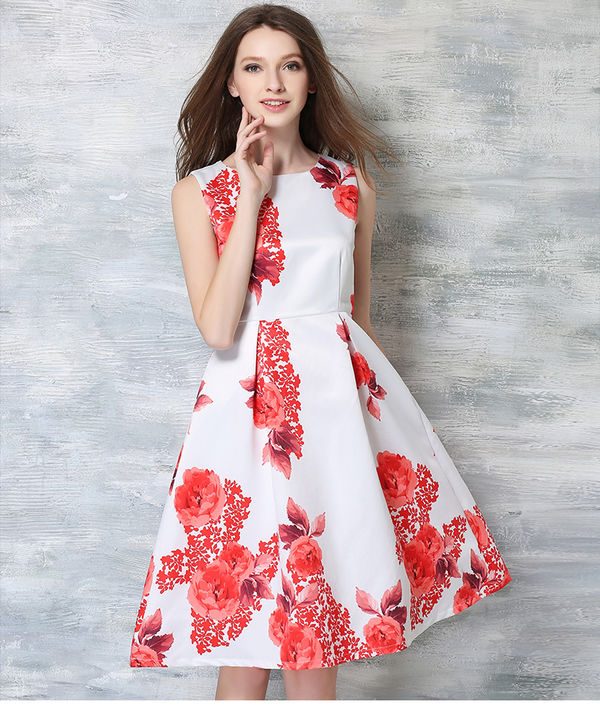 10 mẫu đầm xòe họa tiết dưới 300 nghìn cực xinh cho phái đẹp