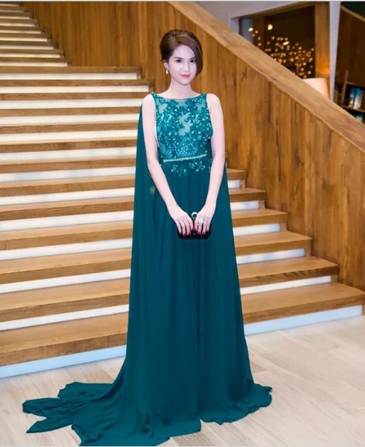 hoa hậu thu ngân