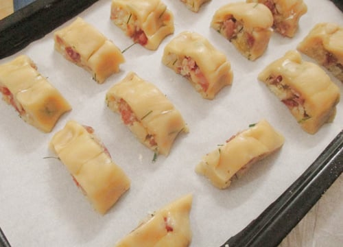 Mô tả ảnh.