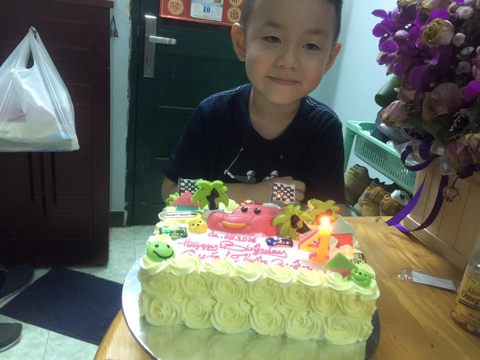 con trai lê phương