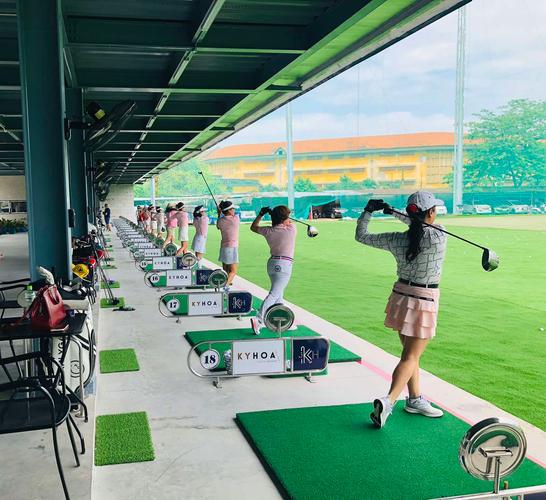áo len cổ tròn, áo sơ mi, thời trang