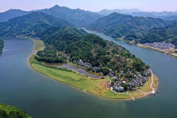 cung bạch dương, tử vi