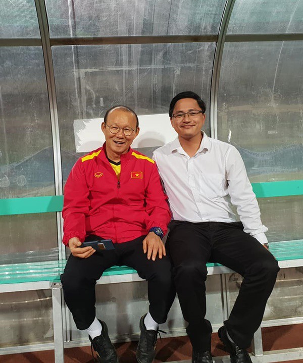 Anh Thọ đã có buổi gặp gỡ và trao đổi ngắn với HLV Park Hang-seo.