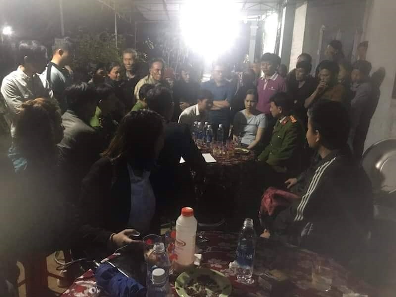 Gia đình tổ chức hậu sự cho nạn nhân.