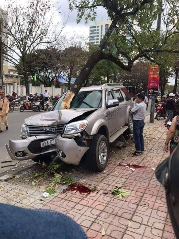 Hiện trường xảy ra vụ tai nạn.