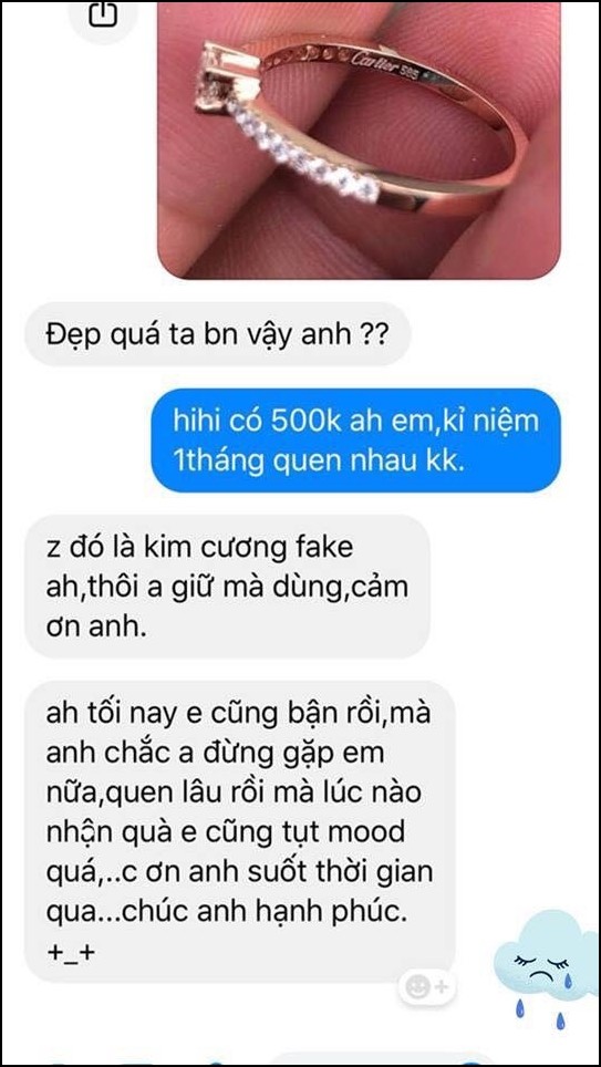 Cô gái đòi chia tay vì nghĩ chiếc nhẫn là hàng giả. Ảnh: Facebook.