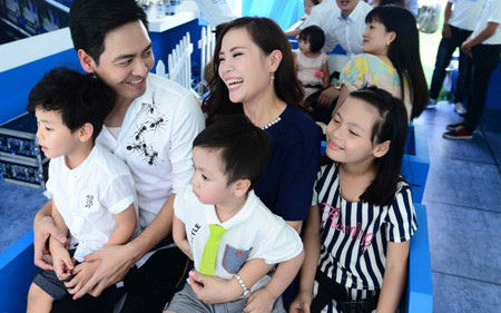 mc-phan-anh-sharoncuneta.com