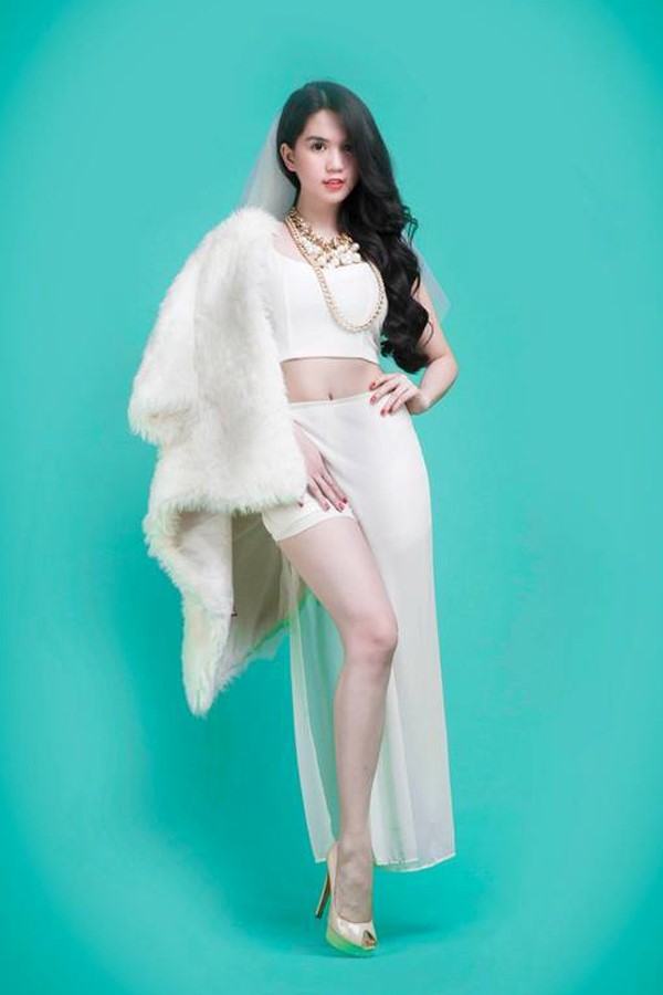 ngoc-trinh-photoshop-phun