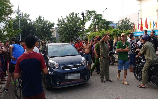 Công an đang phong tỏa hiện trường.