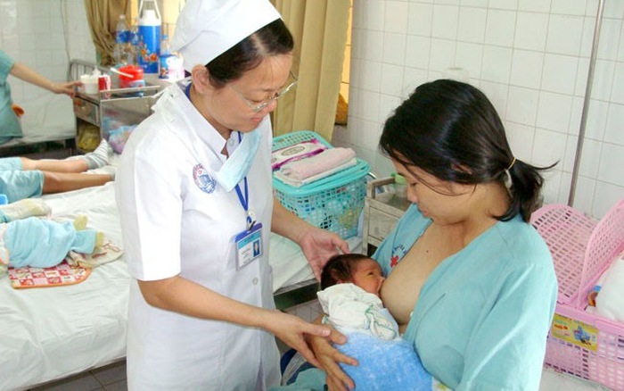 copy-of-cach-cho-con-bu-dung-cach-05-1491280127796-crop-1491280152373